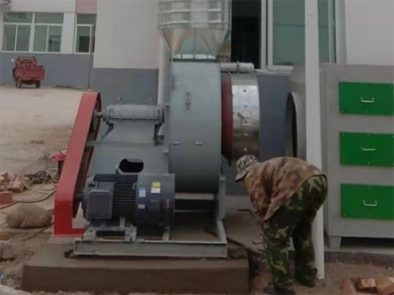 除味設(shè)備（UV光氧除味，活性炭除味）