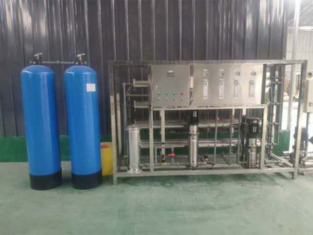 反滲透凈水設(shè)備