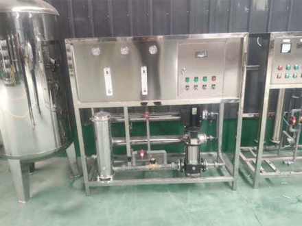 反滲透凈水設(shè)備