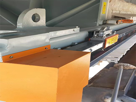 壓濾機出渣設(shè)備